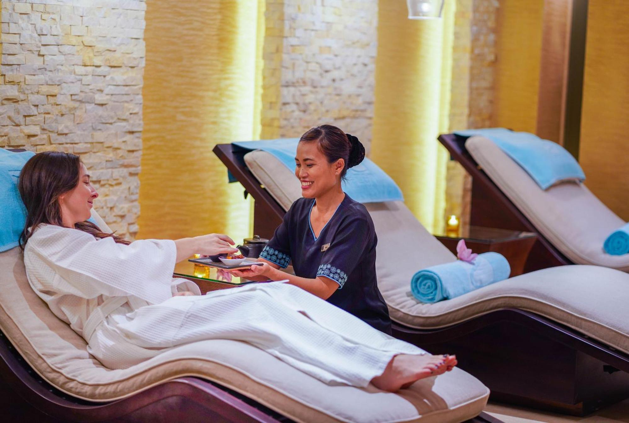 Beach Rotana - Abu Dhabi Bagian luar foto A spa in Dubai