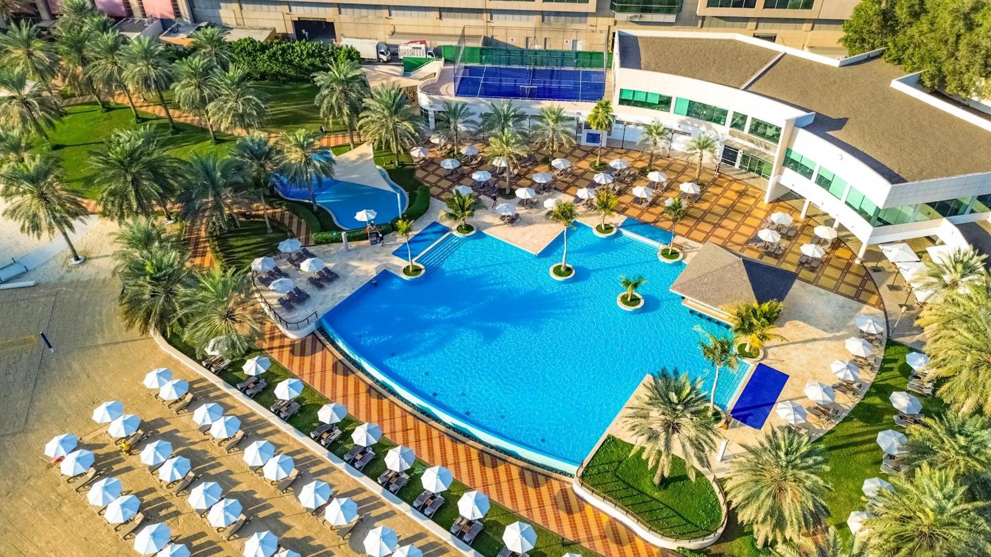 Beach Rotana - Abu Dhabi Bagian luar foto